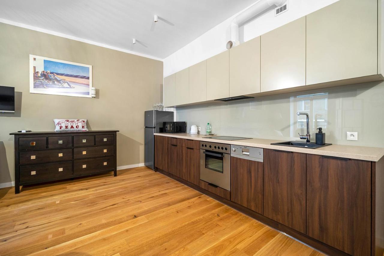 Apartment Piekna Yellow *