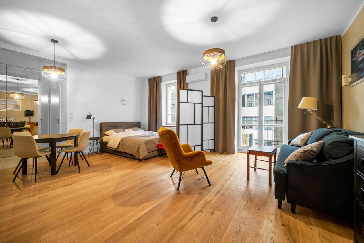 Apartment Piekna Yellow *